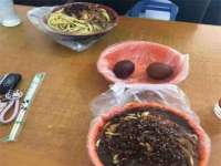 曾都区吴亨贸易店
